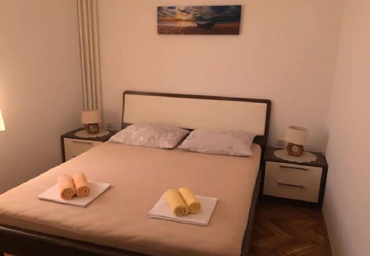 Apartments And Rooms Ognjen - Family Apartments With Free Parking Betina  Exterior photo
